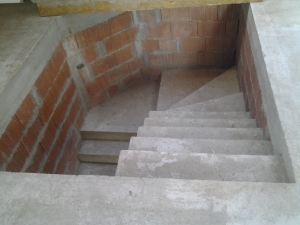 Wykonanie schodów żelbetowych